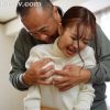 日々行われる義父の調教で、義父の与える快楽無しでは正気を保てなくなった美人妻【栗山莉緒】
