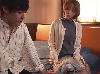 【NTR×奥様】スレンダーでめちゃ綺麗な美奥様さん!!濃厚セックスでマ●コ奥まで突かれて感じまくる姿が超絶スケベスｗｗｗ