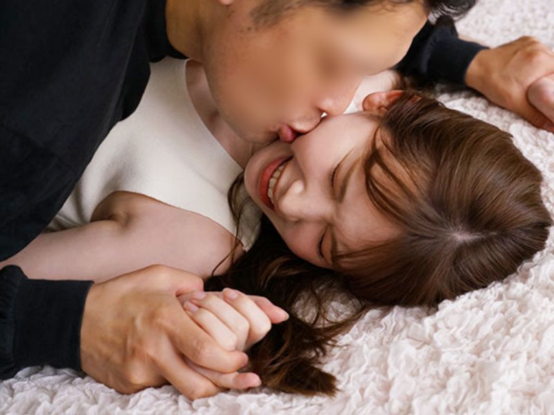 『明里つむぎ＼不貞妻。。。中出しお仕置き』ぶへへへ間男にヤラれたお膣に追い精子だ…狂ったパパがスリム妻を犯しちまうぜww