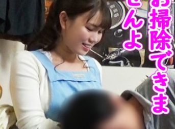 ≪盗撮≫『甘えん坊さんね♡』ムッチリ熟女オバサンの過激なサービス姿をカメラで撮影エッチ