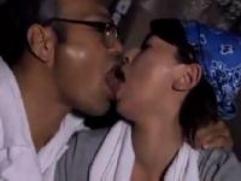 情事に溺れてしまった他人妻。相手は旦那の上司。パコられまくりの激イキ浮気SEX、もう夢中