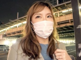 若妻がボディを持て余してＡＶ応募♡目の前に差し出された他人オチンコを嬉しそうにフェラして不倫ＳＥＸでマジイキ