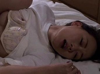 ＜寝取られ＞「許してください」可憐で巨乳な人妻が借金のために寝取られセックス