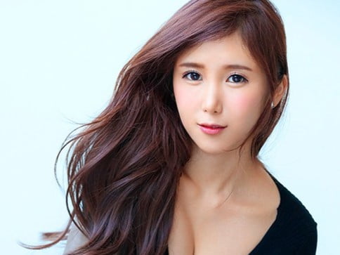 ＜我妻里帆＞「恥ずかしいわぁ」爆乳むっちりセックスな３０歳奥様のセックス