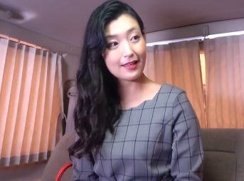 【人妻×中出し】「えっ…ウソでしょ…」下着チェックと言いつつなし崩し不倫交尾に♡美乳ボディに超絶マジピス＆無許可中出し！
