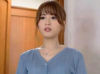 『あ…』息子のオナニーに遭遇したエロ貧乳な義母！戸惑う他人妻妖艶を急襲しデカチン即ハメ…肉奴隷に調教する鬼畜のナカ出し輪姦