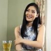 【奥様初撮り】お淑やか系人妻だが教え子との背徳感セックスがやめられないスケベ先生！今回はAVでデカイちんぽ突っ込まれ大暴れ！