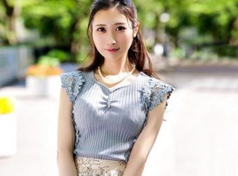 他人棒の気持ち良さに目覚めちゃった美奥様！綺麗な外見とは裏腹にド淫乱、マ〇コだけでは飽き足らずお尻も要求しちゃうスケベぶり