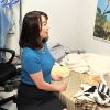 【おばさんレンタル】前回1度ヤラせてくれた家事代行の45歳美マダムな他人妻家政婦を呼んで…裸エプロンを強要するスケベ浮気を盗撮