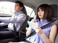 【他人妻輪姦】自動車学校の教官が合格ハンコを脅迫のネタにしてエロたわわなおっぱい妻に性接待強要！セクハラチ〇ンされ続ける仮免教習NTR